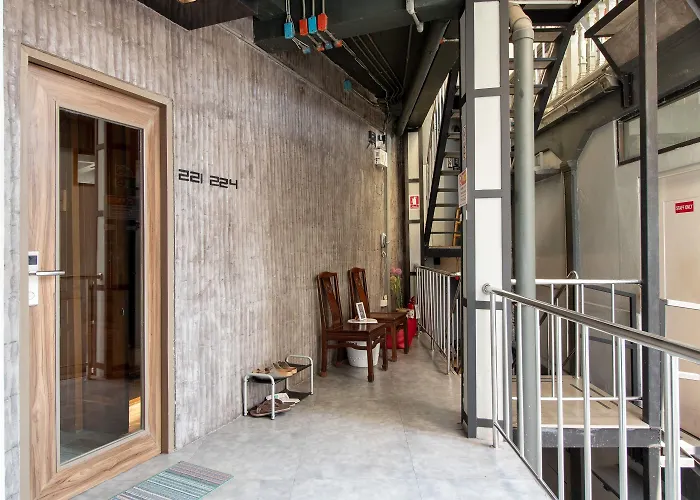 Hostal Loftel 22