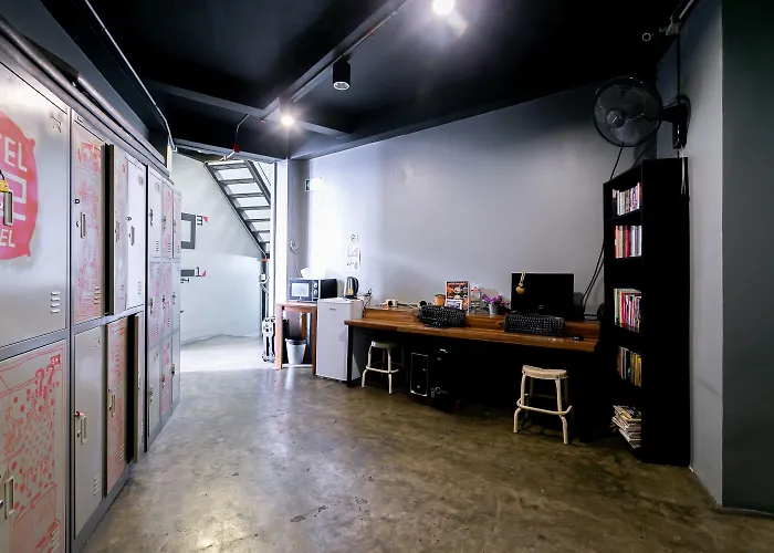 Hostal Loftel 22